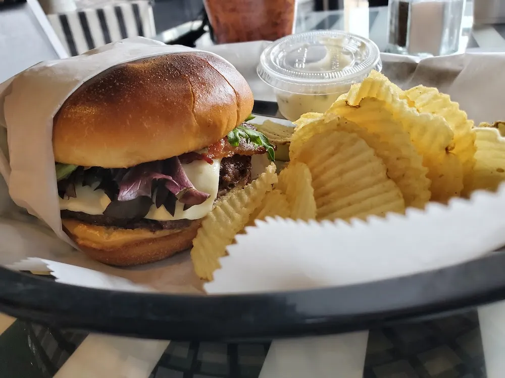 Bacon Cheeseburger
